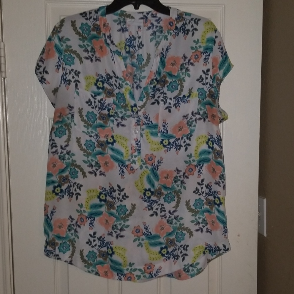 New York & Company floral blouse